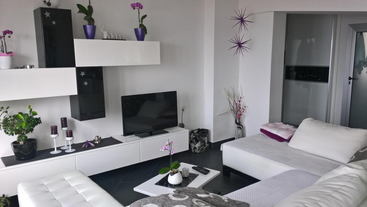 Andro Apartmán *